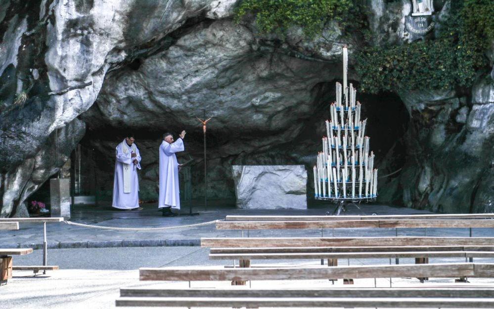 Family Saint Vincent 4 Pers Gare Lourdes Wifi公寓 外观 照片